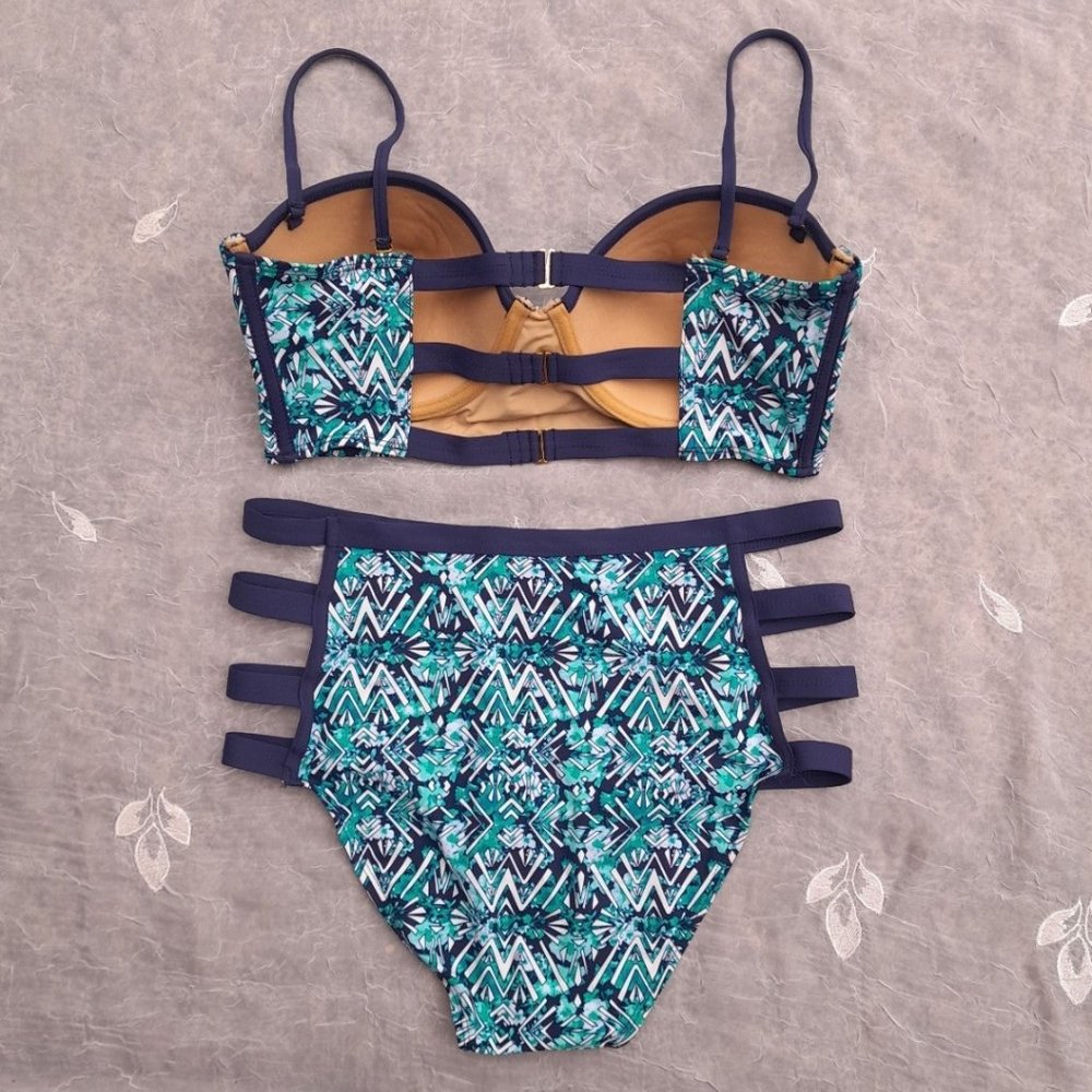 TART SWIMWEAR - Picture 2 of 4